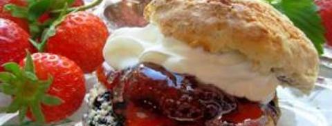 Strawberry tea-time at Coven Court